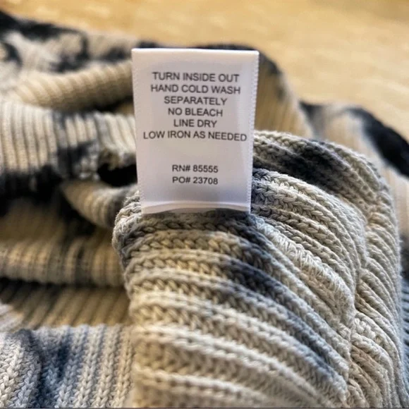 Pistola Eva Tie-Dye Oversized Cropped Slouch Sweater In Black Storm Size Medium - Picture 8 of 8